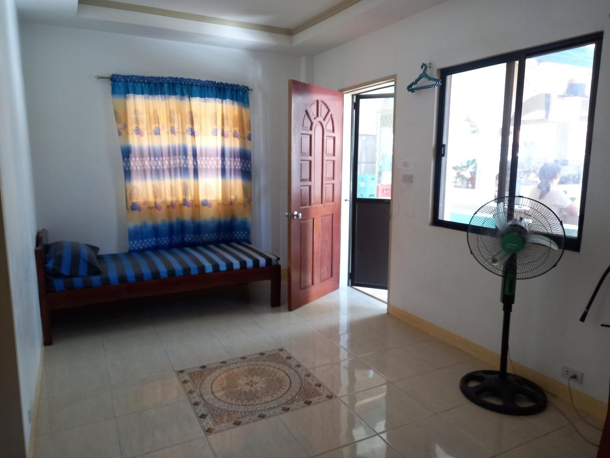 Rosita'S Cottages By The Road Moalboal Ngoại thất bức ảnh